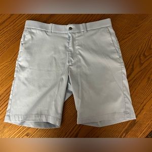 Callaway opti-dri golf short light gray men’s size 34 great condition